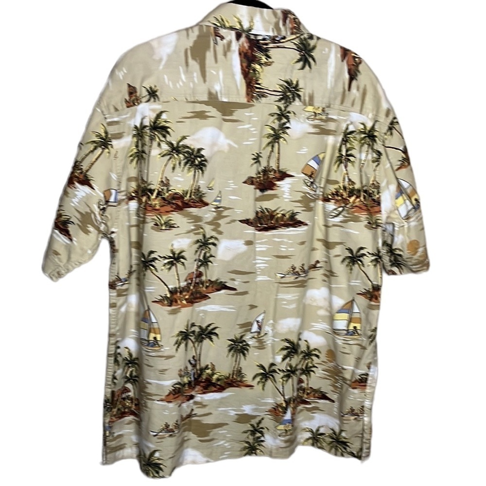 Timberland short sleeve button down Hawaiian shirt